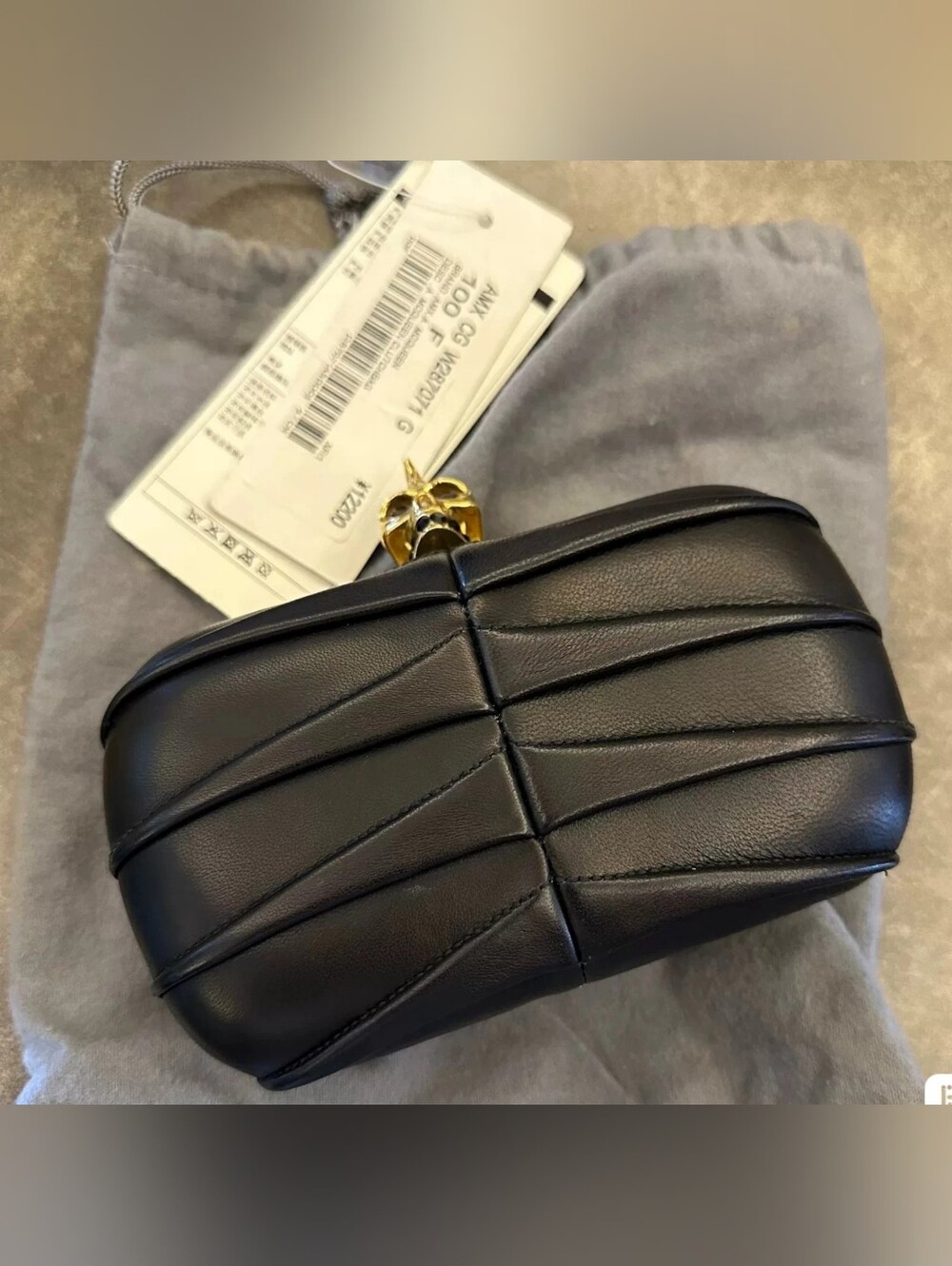 Alexander McQueen Skull Mohawk Clutch Bag In Black Leather - Picture 2 of 5